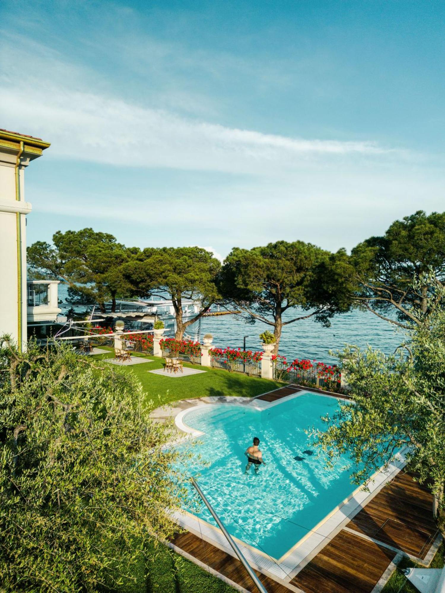 Hotel Ristorante Sogno San Felice del Benaco Exterior photo